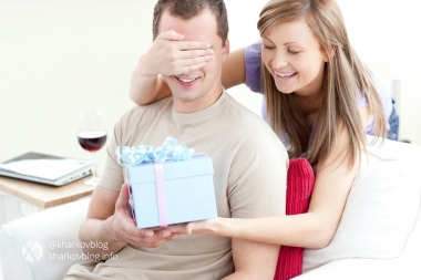 Что подарить мужу на День Рождения: подборка разных вариантов